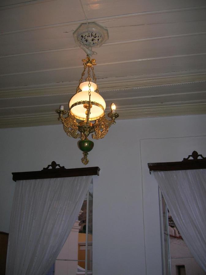 Marthas Traditional House Symi Extérieur photo