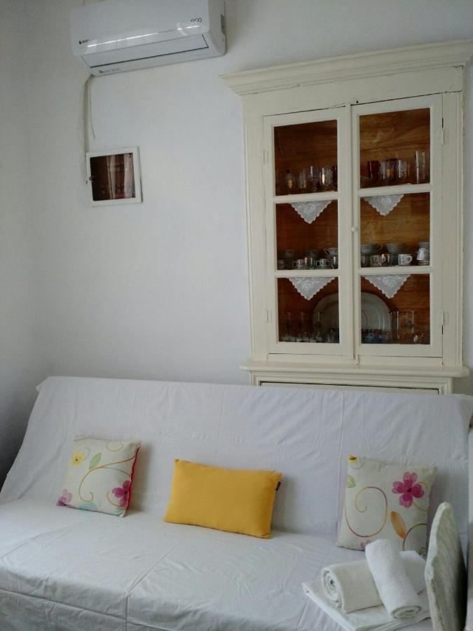 Marthas Traditional House Symi Extérieur photo