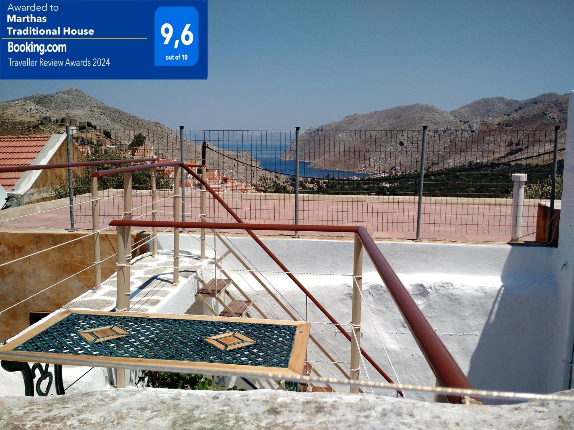 Marthas Traditional House Symi Extérieur photo