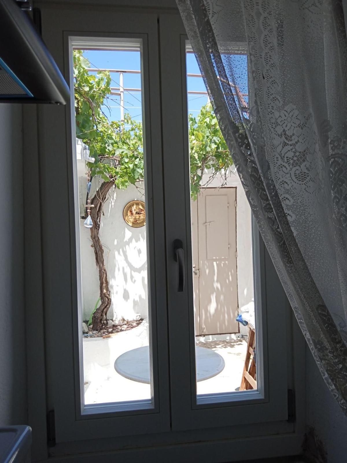 Marthas Traditional House Symi Extérieur photo
